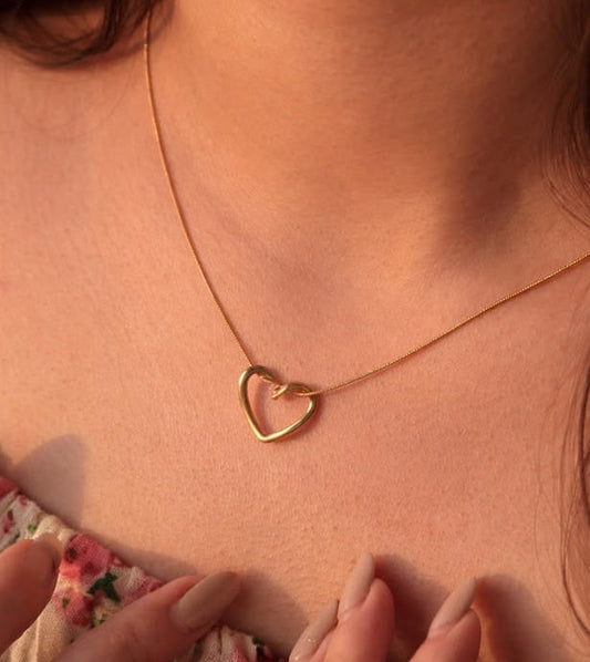 Gold Open Heart Necklace – Stainless Steel Snake Chain Pendant for Women