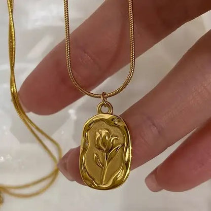 Gold Rose Pendant Necklace – Engraved Oval Charm